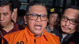 Ditahan, Hasto Kristiyanto Minta KPK Tak Pilih Kasus dan Periksa Keluarga Jokowi